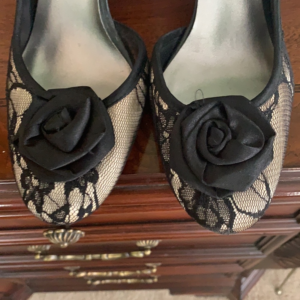 Fiona Night Black Lace over Tan - Picture 7 of 9